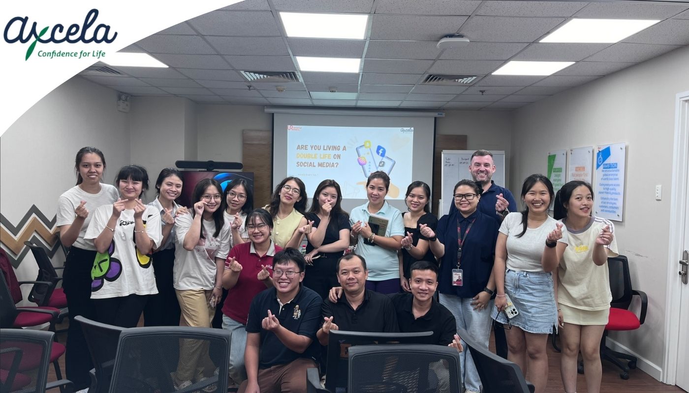Lợi ích khi tham gia câu lạc bộ tiếng Anh cho người đi làm
