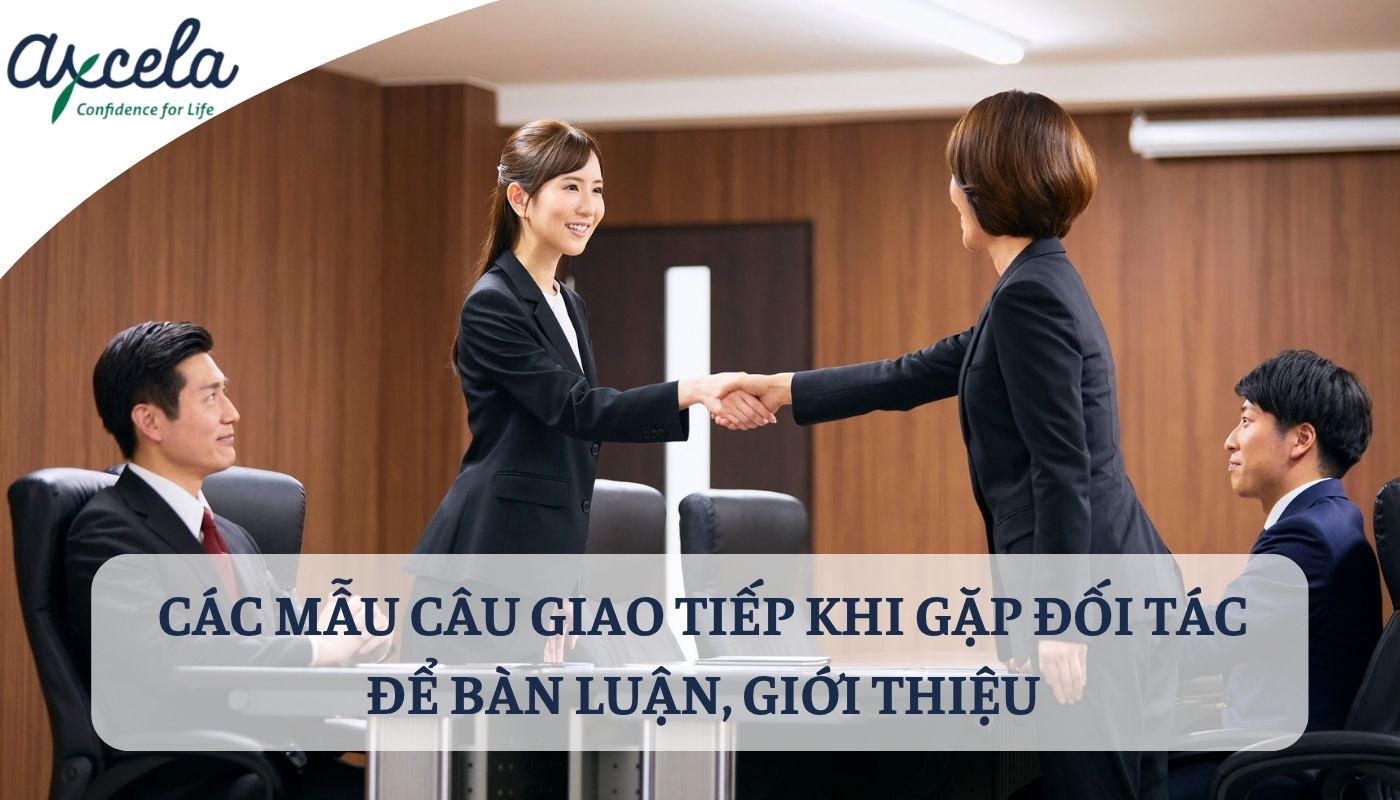 Mẫu câu giao tiếp khách hàng bằng tiếng Anh khi giới thiệu và bàn luận